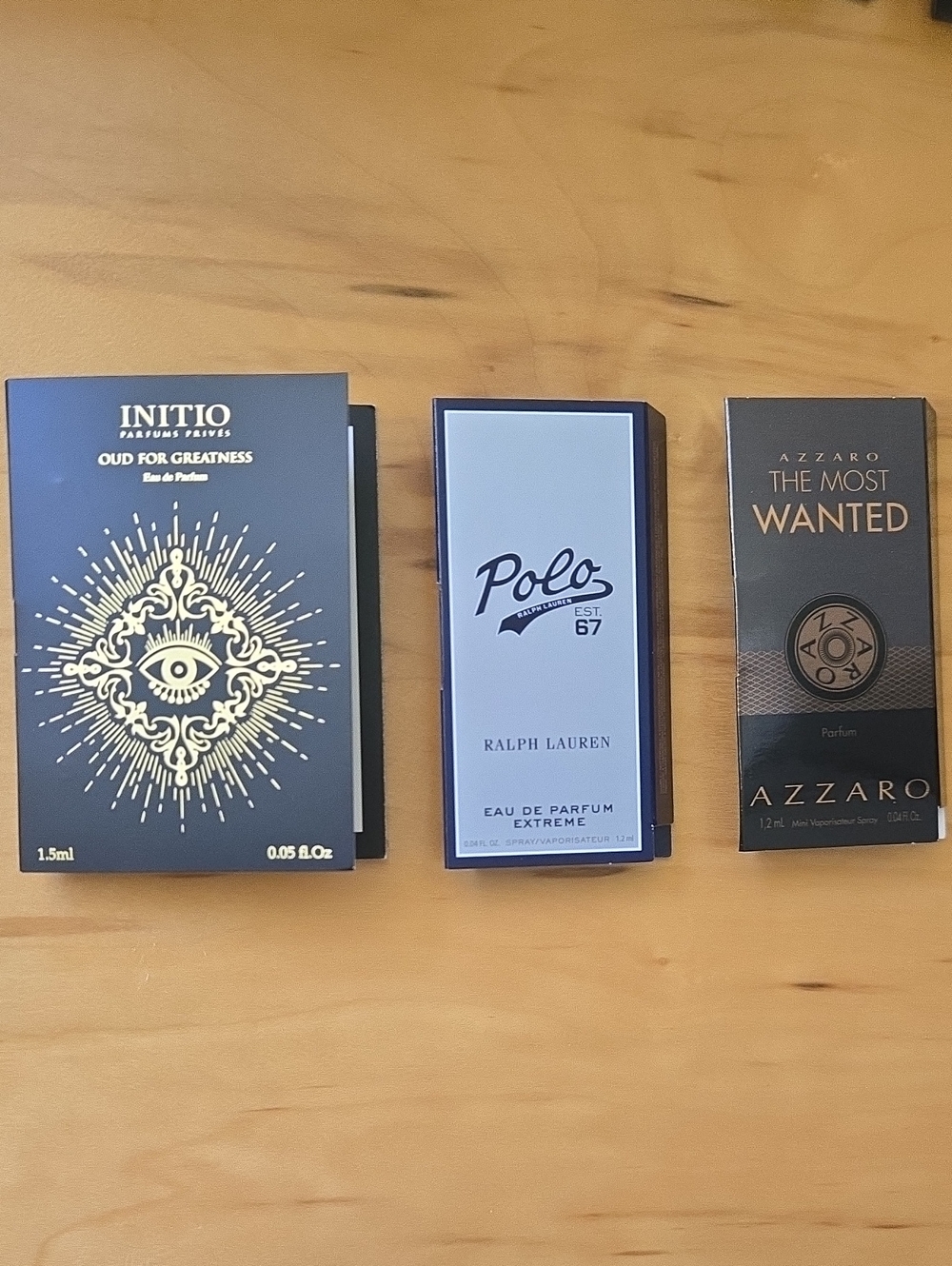 6 Piece Men's Fragrance Sample Set - Picture 3 of 3